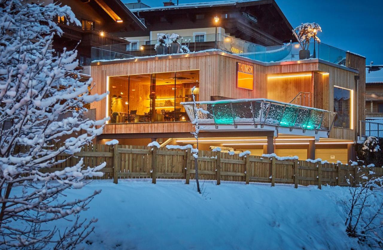 Thomsn Central Hotel & Appartements Saalbach-Hinterglemm Kültér fotó