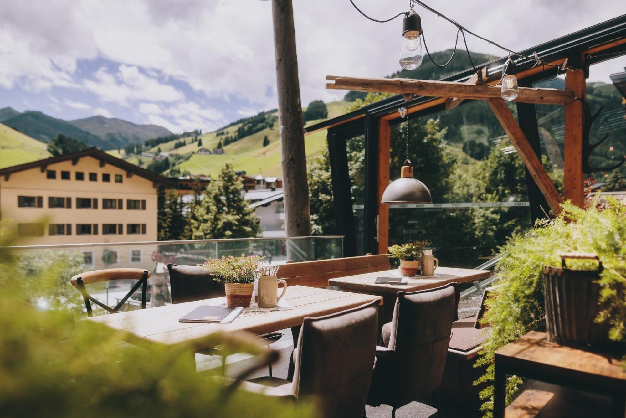 Thomsn Central Hotel & Appartements Saalbach-Hinterglemm Kültér fotó